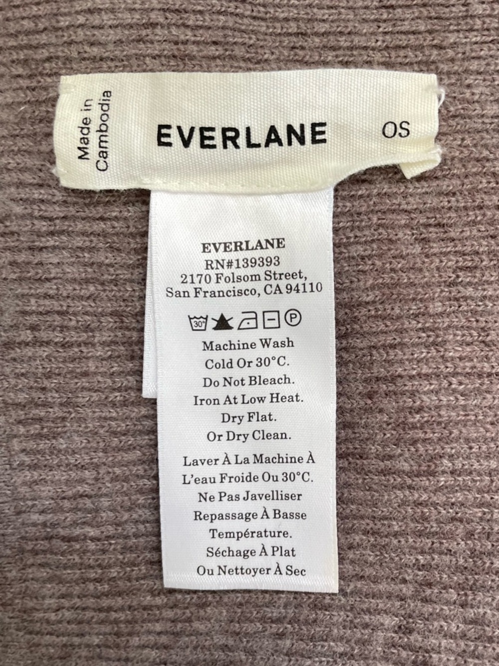 Everlane Cabin Beanie and Scarf Taupe Melange - Picture 5 of 8